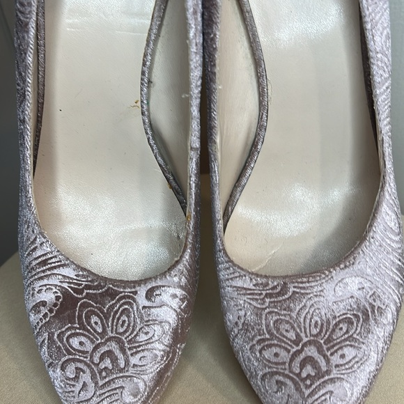 Nine West Jacquard Velvet Heels - Picture 9 of 10
